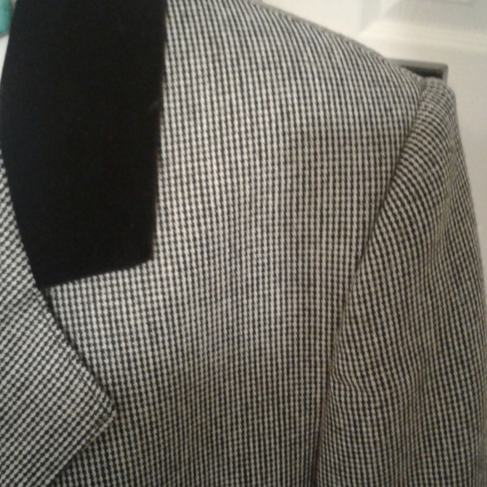 jacket - Picture 2 of 2